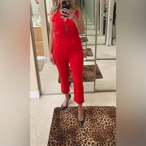 SIENNA SKY red crop jumper Size medium - Picture 10 of 11